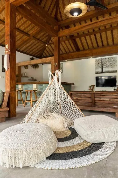 Elvano Villa In Heart Of Seminyak And Near Beach